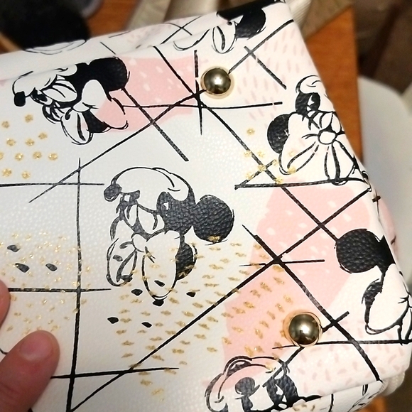 NWT Petunia pickle bottom shimmery Minnie mouse boxy backpack, Disney baby, cute - Picture 8 of 14